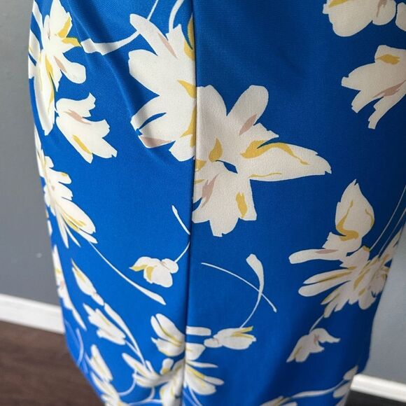 Tommy Hilfger Size 6 Floral Blue Dress - Picture 3 of 6